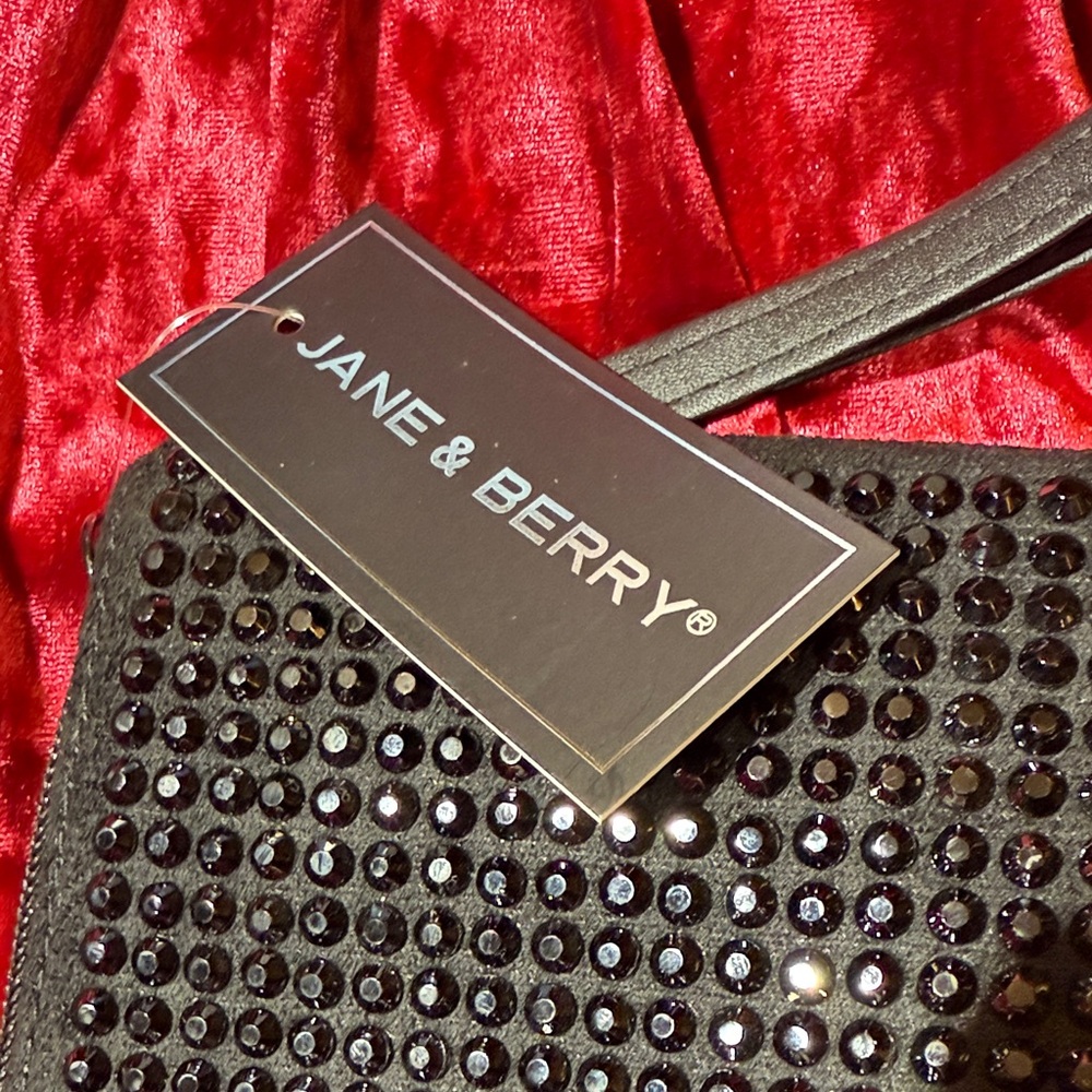Elegant Black Clutch by Jane & Berry - Picture 3 of 3